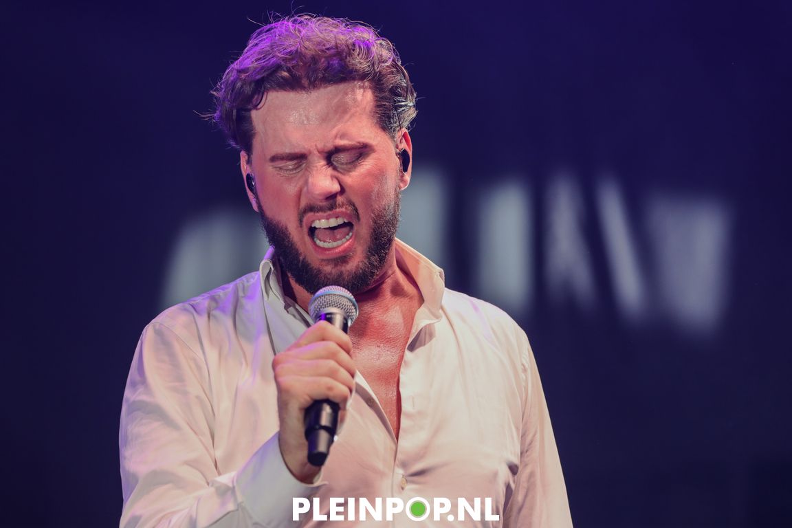 BOUKE & THE ELVIS MATTERS BAND    (46)